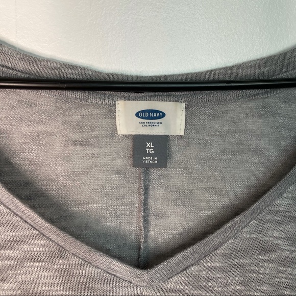 XL Old Navy Gray Long Sleeve Shirt - Picture 2 of 7